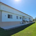 Playa De Larino Апартаменты Гандара